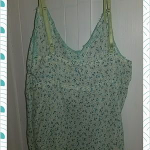 Cute summer top.